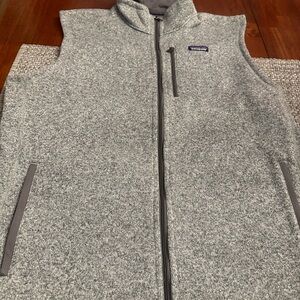 Patagonia Heathered Gray Knit Vest Men’s size XXL